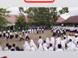Semangat Kepahlawanan, OSIM MTsN 5 Agam Jadi Petugas Upacara 10 November 2025